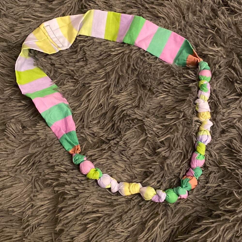 Teething necklace -for mom to wear